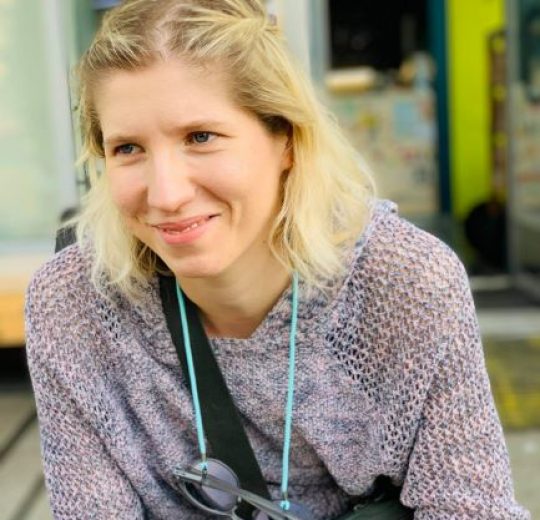 Alexandra-Maria VR&Icirc;NCEANU